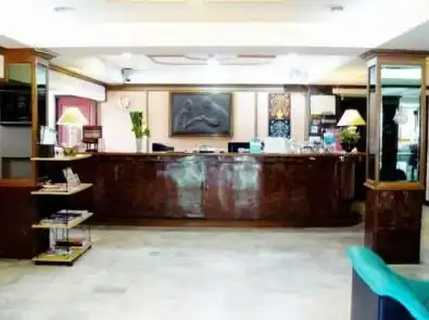 โรงแรมมาดามคิม
