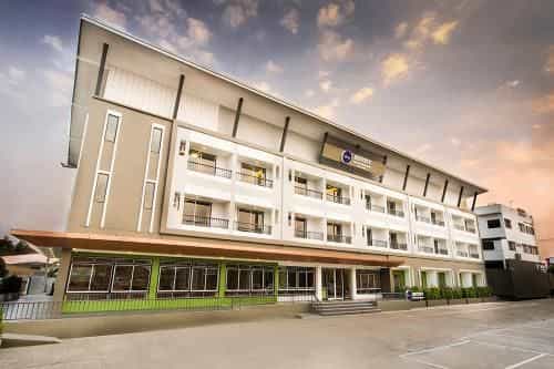 เบสทินี่ โฮเต็ล แอนด์ เรสเทอรองต์ เพชรบูรณ์ เบสทินี่ โฮเต็ล แอนด์ เรสเทอรองต์ เพชรบูรณ์