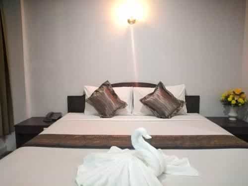 โรงแรมซันมูน โรงแรมซันมูน