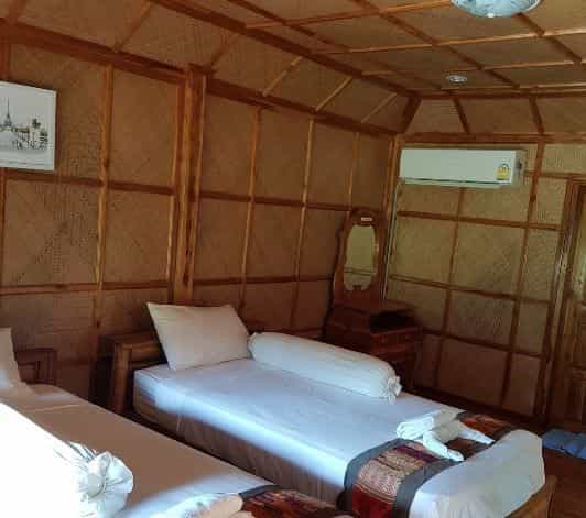 Mok Fah Sai Resort