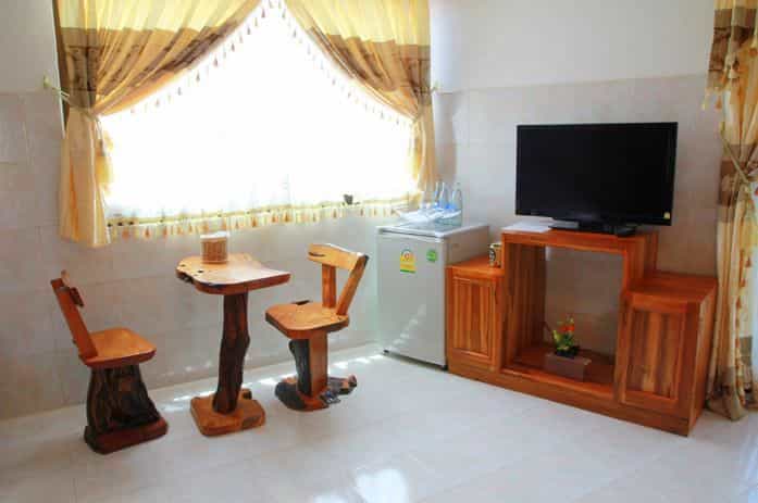โรงแรม หิรัญ แกรนด์