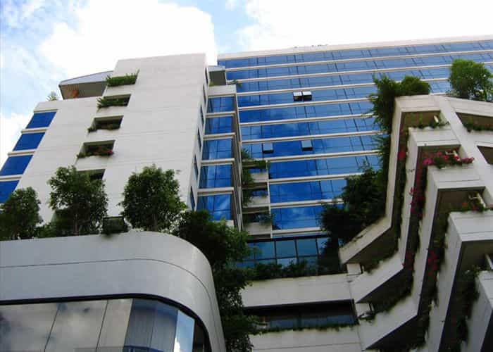 โรงแรมโฟร์วิงส์