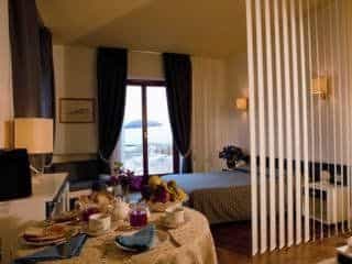 King's Residence Hotel