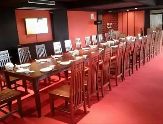 โรงแรมทองธารินทร์