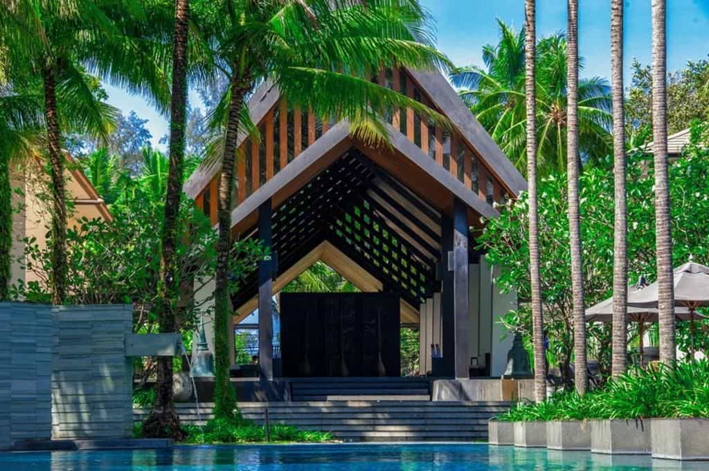 Twinpalms Surin Phuket Resort