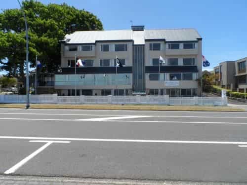 Tui Oaks Motel