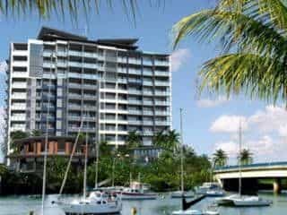 Oaks Gateway Suites