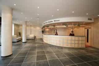 โรงแรมฟิวเจอร์ อินน์ คาร์ดิฟ เบย์