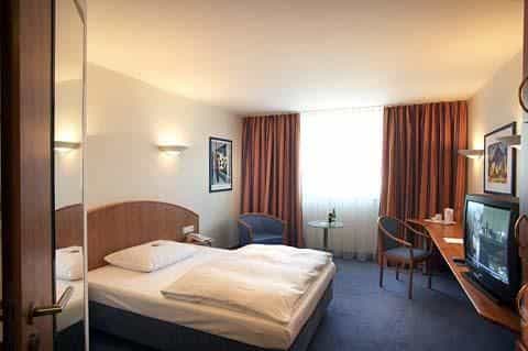 Quality Hotel Schwann STR Apt Fair