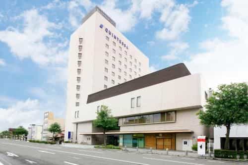 โรงแรมควินเทสซา โอะงะกิ