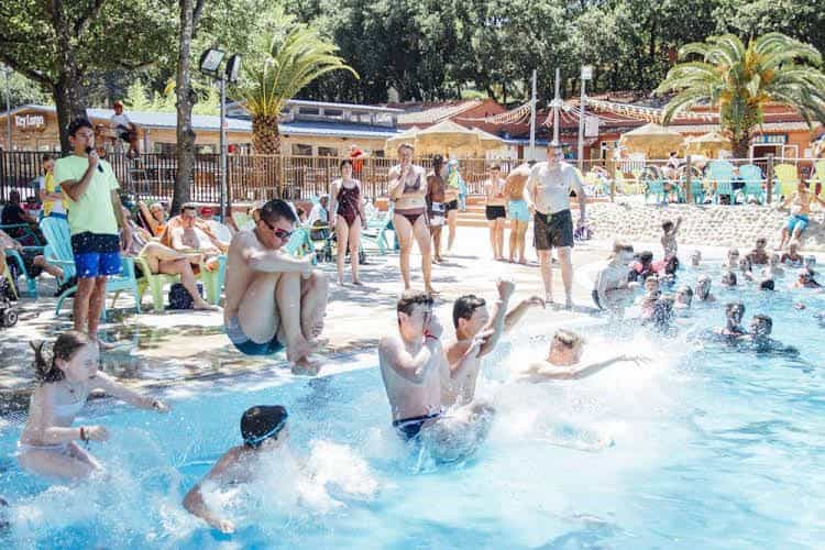 Camping Le Bois Fleuri