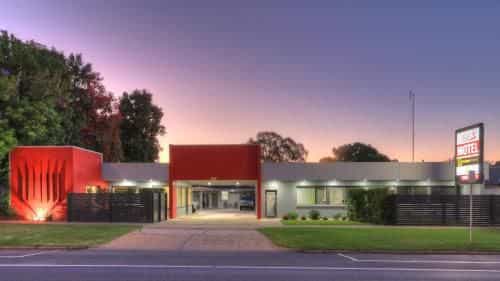 High Street Motel