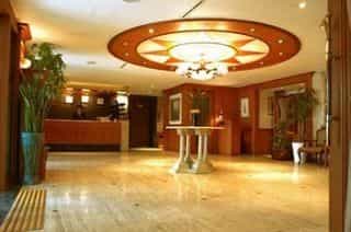 Hotel Nostalgia