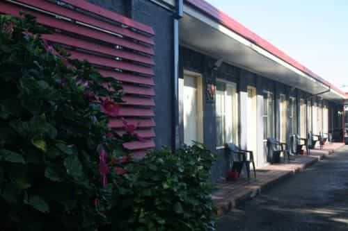 Benjamin Singleton Motel