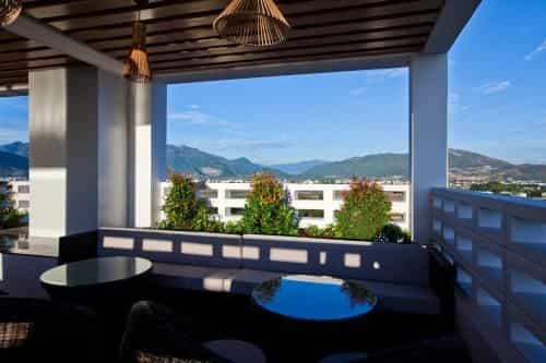 Golden Holiday Hotel