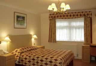 Walton Cottage Hotel and Suites
