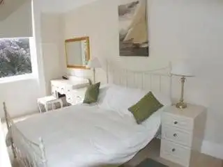 Victoria Apartments