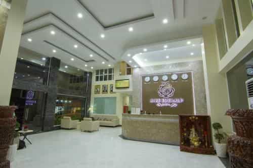 Rose Emerald Hotel