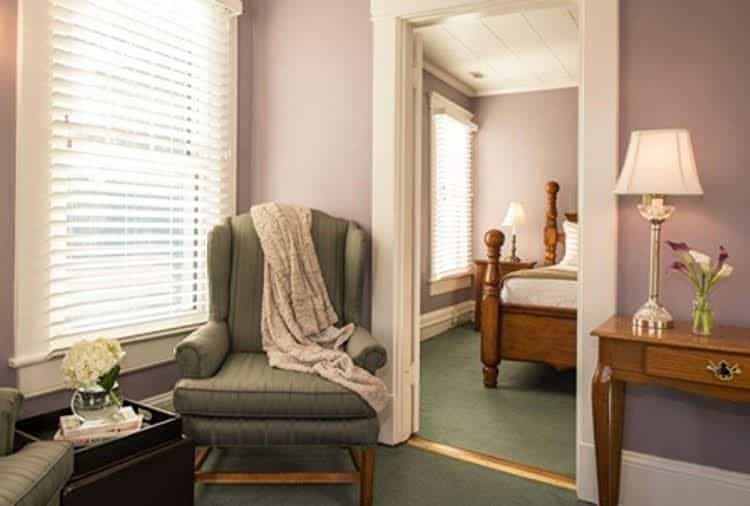 Steeles Tavern Manor Bed & Breakfast