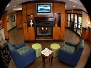 La Quinta Inn & Suites Louisville Expo East 6437