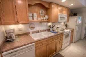 Forest Pines - 3 BR Condo - LTA 8070