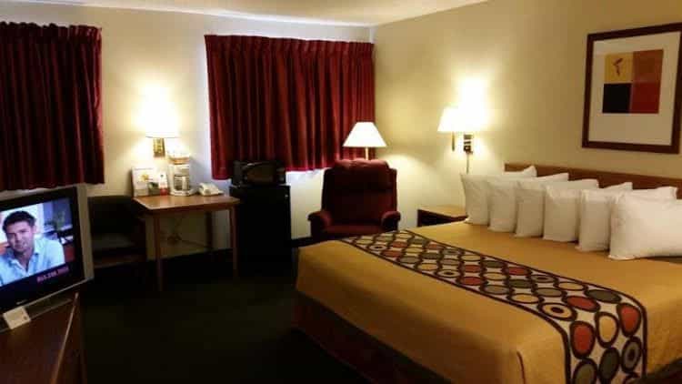 Super 8 Motel - Dodge City