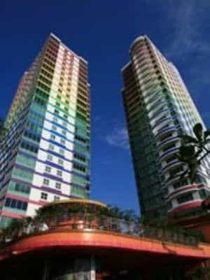 Twin Plaza