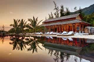 An Lam Ninh Van Bay