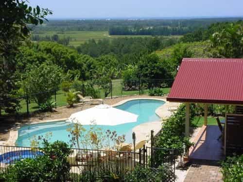 Tropical Coast Retreat - Pet Friendly