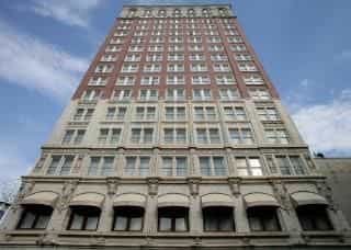Comfort Suites Downtown Convention Center
