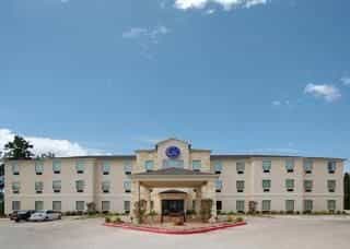 Comfort Suites