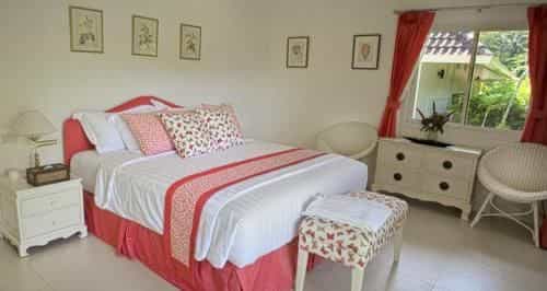 TAMARIND LAKE VILLA TAMARIND LAKE VILLA