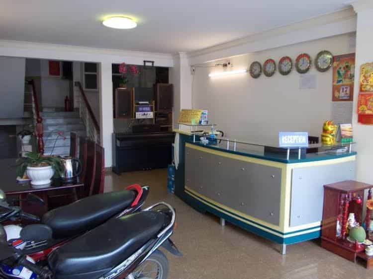 Gold Star Hotel