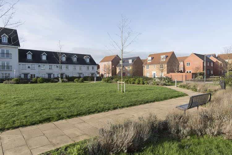 5 Rosebay Gardens