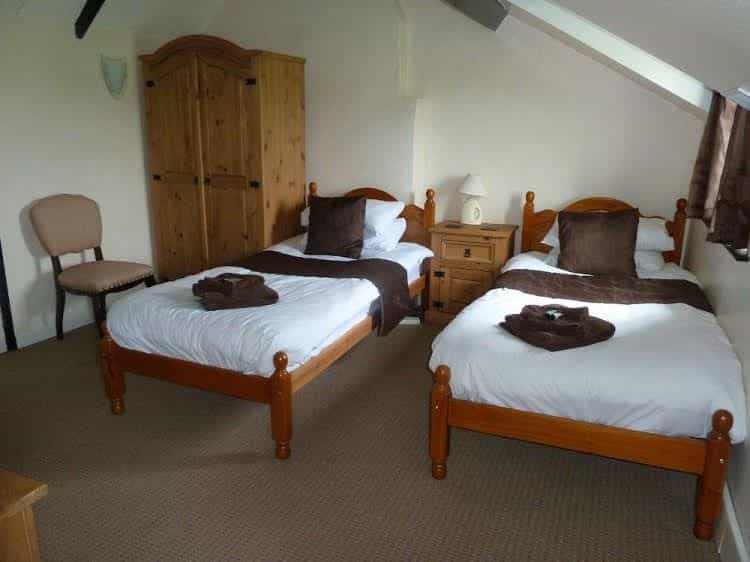 Mid Wales Inn