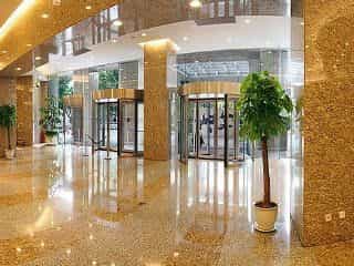 Xujiahui Park Hotel