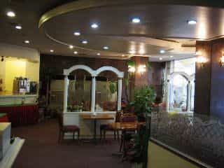 Hotel Brown