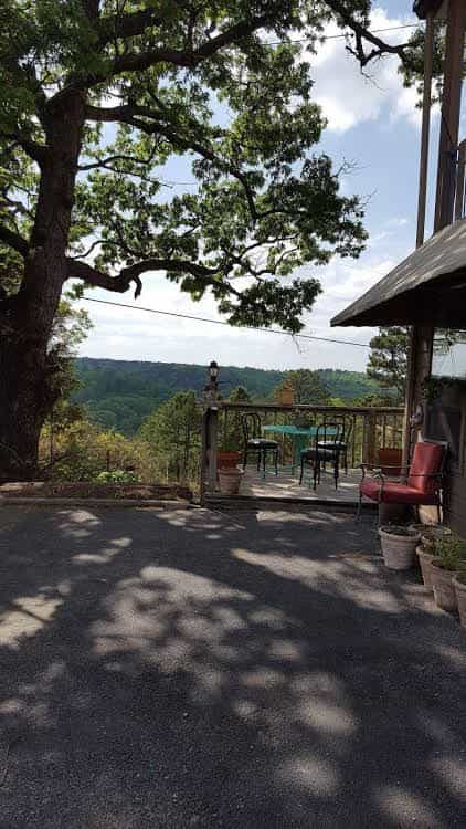 The Bluebird Lodge