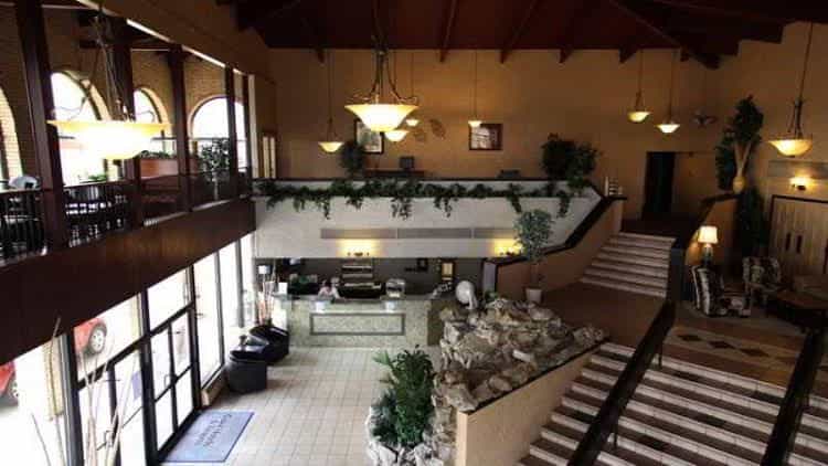 Baymont Inn and Suites Medicine Hat