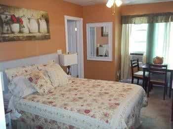 Tin Brook Bed and Breakfast