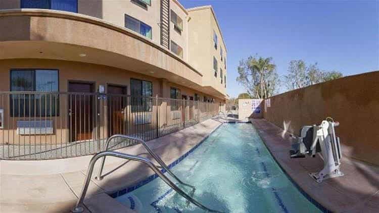 Holiday Inn Woodland Hills