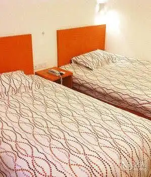 Pod Inn Chengdu Xiaotianzhu
