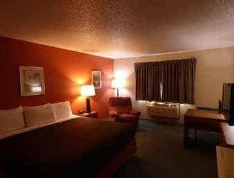 Baymont Inn And Suites Lakeville