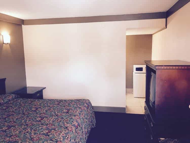 Executive Inn