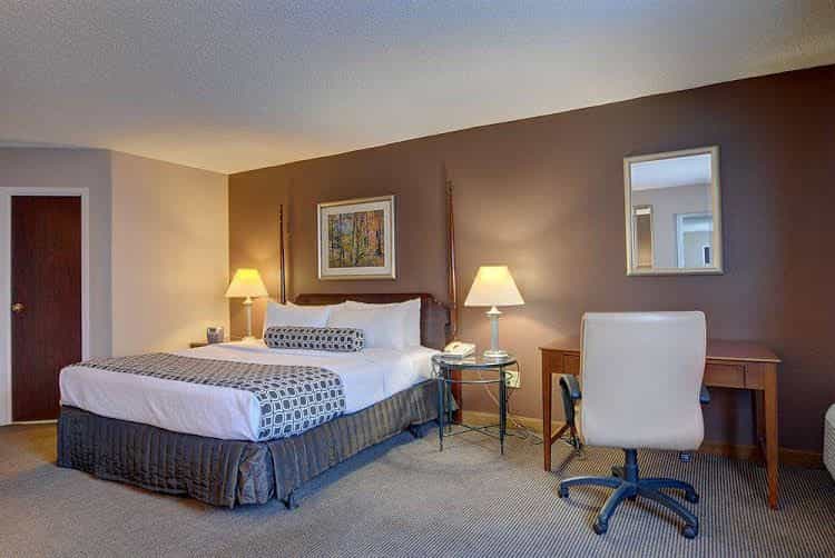Radisson Cromwell
