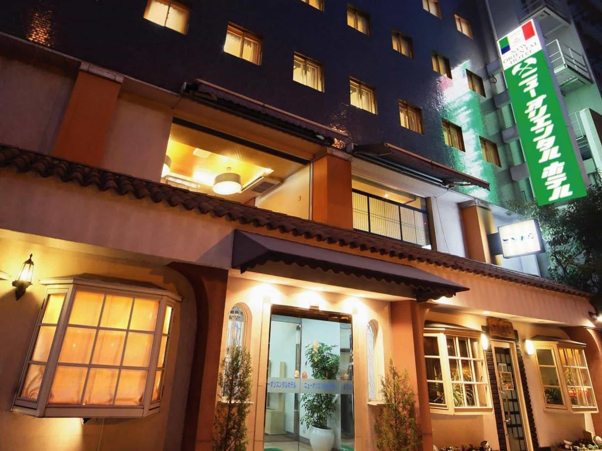 Humour Resort New Oriental Hotel
