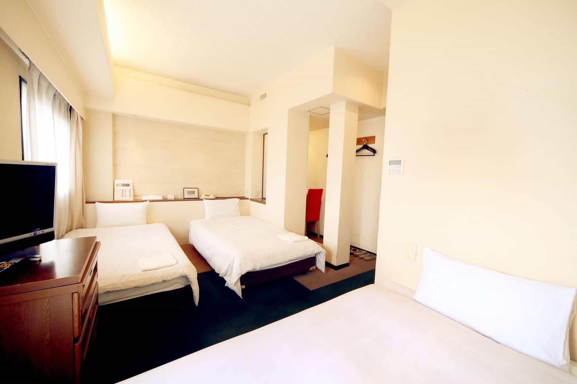 Humour Resort New Oriental Hotel
