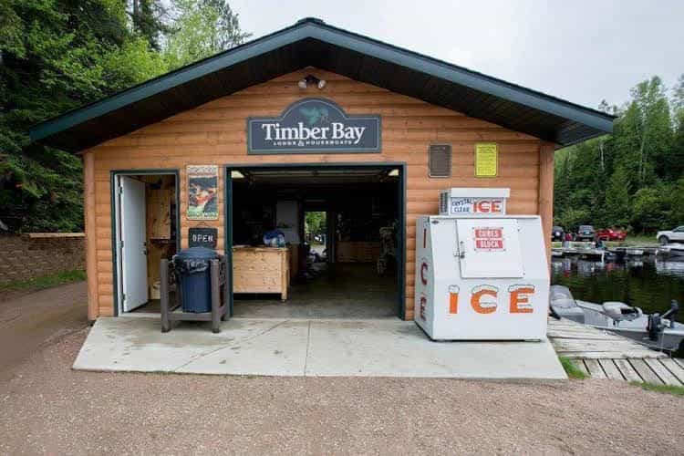 Timber Bay Lodge and Houseboats