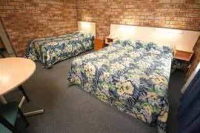 Best Western Dragon and Phoenix Motel