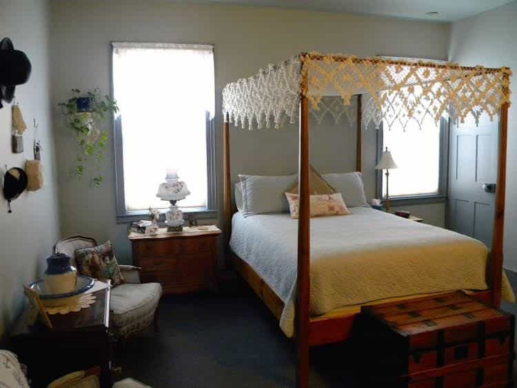 Bed and Breakfast at Oliver Phelps